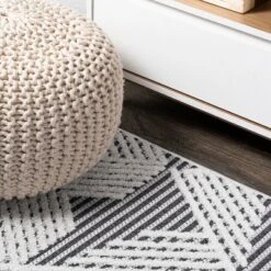 Jazz High-Low Pile Art Deco Geometric Indoor/Outdoor Area Rug - JONATHAN Y -Decor Vista GUEST 06162dca b207 4b88 ab1f 23bedf62f18d