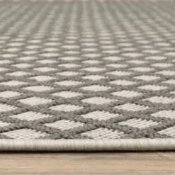 Trinity Casual Diamond Lattice Patio Area Rug Beige/Gray - Captiv8e Designs -Decor Vista GUEST 06d9d39c 9ca5 4f7f be31 04b13bc5f61c