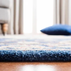 Antiquity AT520 Hand Tufted Area Rug - Safavieh -Decor Vista GUEST 0ed0df99 3f36 418a 94ba ca33ada8e27d