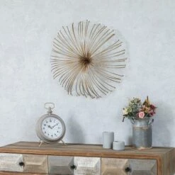 LuxenHome Gold Abstract Flower 16.7" Round Metal Wall Decor -Decor Vista GUEST 10957004 b8be 40e0 a6df d022a2ff9850