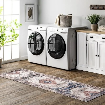 NuLOOM Eliza Machine Washable Traditional Medallion Area Rug 3 NuLOOM Eliza Machine Washable Traditional Medallion Area Rug