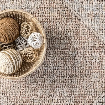 NuLOOM Rosia Traditional Persian Tasseled Area Rug 7 NuLOOM Rosia Traditional Persian Tasseled Area Rug - Image 5