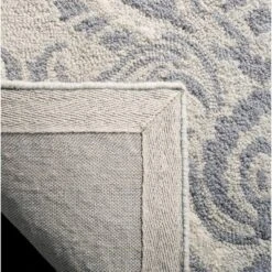 Blossom BLM106 Hand Tufted Area Rug - Safavieh -Decor Vista GUEST 26e9070a 7869 446e 8629 d27d8e76b7f2