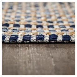 Durango Woven Rug - Anji Mountain® -Decor Vista GUEST 2c5685d7 f104 467a 95e6 84d7cf854da3