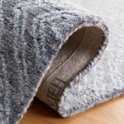 Abstract ABT146 Hand Tufted Area Rug - Safavieh -Decor Vista GUEST 35f4f232 d097 48f7 a7b9 71e75d8871e0