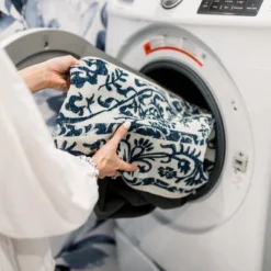 Ruggable - Delphina Machine Washable Rug - Rectangle - Woven - Area Rugs -Decor Vista GUEST 44dcbf80 dfe5 4adc 97b3 c5a6e5898ea7