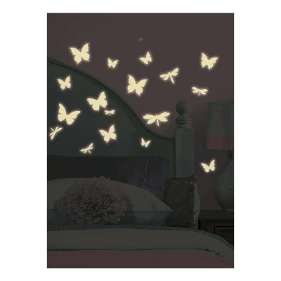 Butterflies And Dragonflies Glow In The Dark Wall Decal White - RoomMates 6 Butterflies And Dragonflies Glow In The Dark Wall Decal White - RoomMates - Image 4