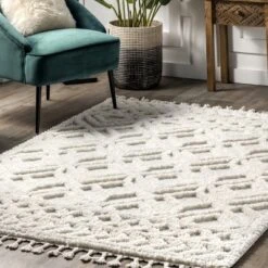 NuLOOM Akia Lattice High/Low Tassel Aea Rug -Decor Vista GUEST 49156720 ec7f 43c5 a55d 585e0ad0a375