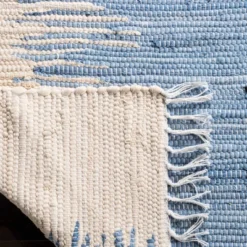 Coletta Rug - Safavieh -Decor Vista GUEST 4cb343bb d360 4672 886a f7fe497930ab