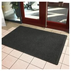2'x3' Solid Dotted Doormat Black - HomeTrax -Decor Vista GUEST 546163f2 f276 4443 a97c b3752f4317e9
