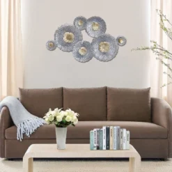 LuxenHome Silver And Gold Flowers Metal Wall Decor -Decor Vista GUEST 57e65b1a f1b6 4bf5 90e8 05486f51fb39