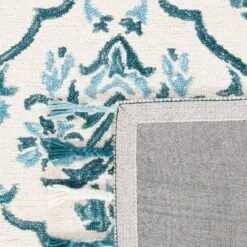 3'x5' Jacquard Hooked Accent Rug Ivory/Turquoise - Safavieh -Decor Vista GUEST 63396173 eb5c 4c57 ae97 13dc36390f20