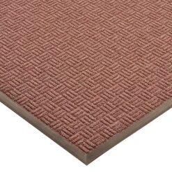 3'x5' Solid Doormat Burgundy - HomeTrax -Decor Vista GUEST 669a6791 a973 464f a72a dfa4ff41915e