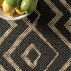 NuLOOM Sammi Geometric Trellis Indoor And Outdoor Patio Area Rug -Decor Vista GUEST 6b5d8431 3661 45a2 845d 9086cd8c076f