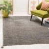 Dona Solid Woven Rug - Safavieh -Decor Vista GUEST 6c1e0828 9b9e 45ca 9c2a 087f42742605