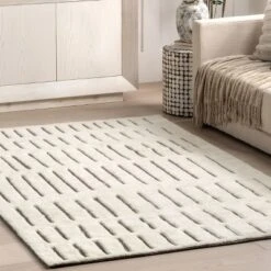 Nuloom Nalini Geometric 4x6 Wool Indoor Area Rug For Living Room Bedroom Dining Room Kitchen, Off White/Grey -Decor Vista GUEST 766d3c5b d6e4 4201 92b3 5265e4dc4565