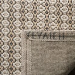 5'x8' Solid Hooked Area Rug Gray/Ivory - Safavieh -Decor Vista GUEST 7938a5c4 7d84 48a0 922a cc32384757bd