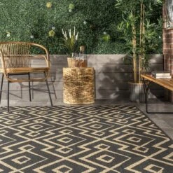 NuLOOM Sammi Geometric Trellis Indoor And Outdoor Patio Area Rug -Decor Vista GUEST 8646ab39 55f2 44a5 881d 7d50c3539c79