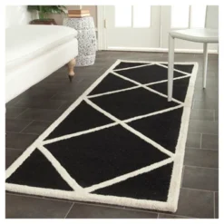Reave Geometric Area Rug - Safavieh -Decor Vista GUEST 881afde0 a9d6 4e85 b6cc e1b48cae81c3