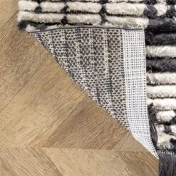 Nuloom Tessa Geometric 4x6 Shag Indoor Area Rug For Living Room Bedroom Dining Room Nursery Kitchen, Beige/Ivory -Decor Vista GUEST b1b676ae 877f 4ff7 b663 b8dc06034814