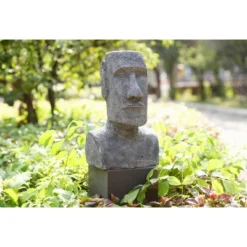 Techko Maid ABS/Resin Island Head Statue With Solar Spotlight Gray -Decor Vista GUEST b3a336ef 9a01 431a 9c81 1dbbe8dc39b0