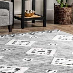 NuLOOM Arie Diamond Machine Washable Area Rug -Decor Vista GUEST c837ceb7 4913 410e 9805 e55e7e85fea3