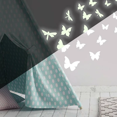 Butterflies And Dragonflies Glow In The Dark Wall Decal White - RoomMates 5 Butterflies And Dragonflies Glow In The Dark Wall Decal White - RoomMates - Image 3