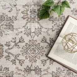 NuLOOM Deadra Vintage Floral Machine Washable Area Rug -Decor Vista GUEST cfbe89e4 f17b 4942 9b09 d0860b5d0e20