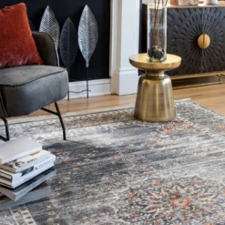 NuLOOM Penny Vintage Floral Medallion Area Rug -Decor Vista GUEST d40d5da0 6ec4 4c5c b7f8 2565e96bbaf2