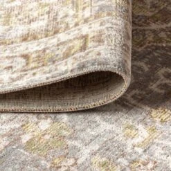 Petras Modern Ornate Medallion Area Rug - JONATHAN Y -Decor Vista GUEST db9869f8 4079 42eb b229 419cd9ca32c2