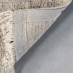 NuLOOM Rosia Traditional Persian Tasseled Area Rug 16 NuLOOM Rosia Traditional Persian Tasseled Area Rug -Decor Vista GUEST e7e1e581 26f7 416b 8ab3 0c63c40e0316