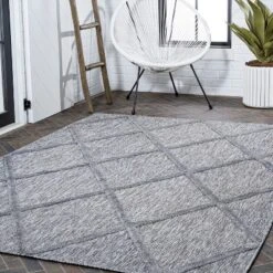Salines Diamond Trellis Indoor/Outdoor Area Rug - JONATHAN Y -Decor Vista GUEST f928856f e7d9 487e 8abf ae49c8bb3573